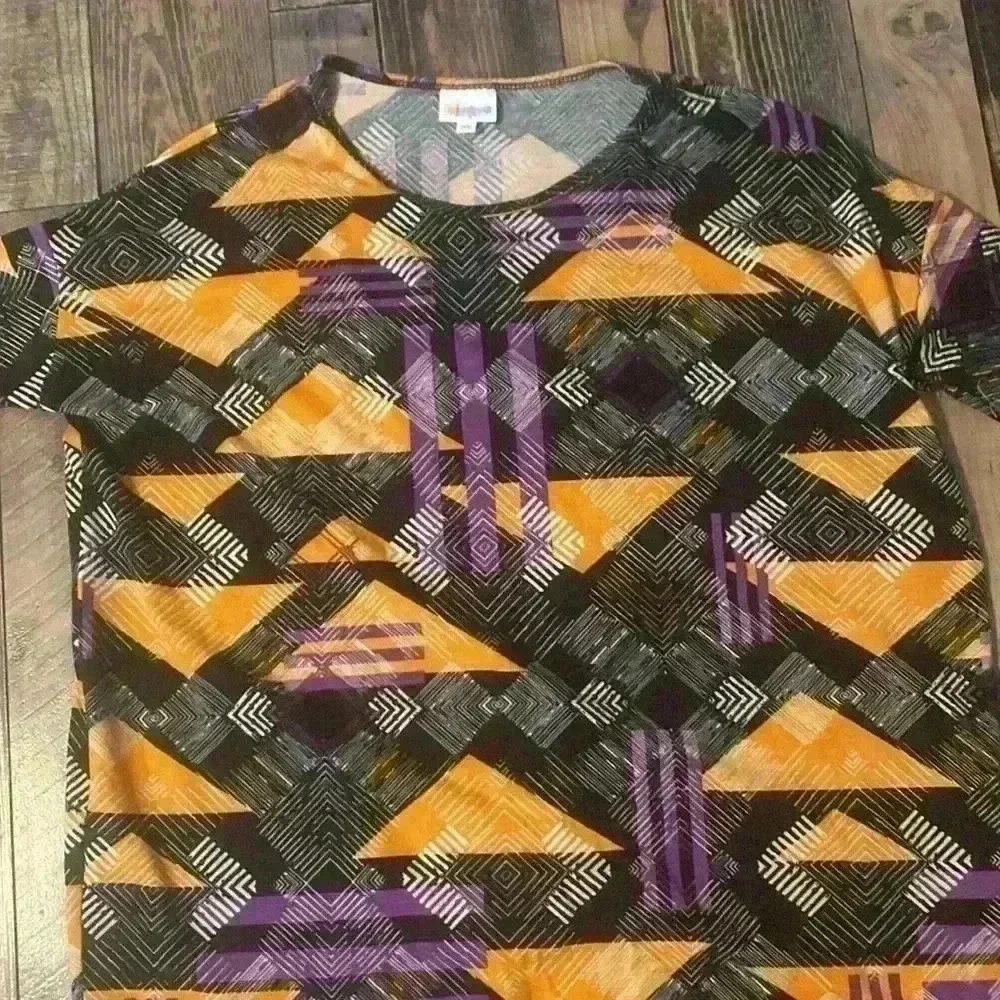 Women’s Lula Roe tunic size X-small - Picture 2 of 2